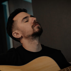 עידן לוי - לא לבד (חנן בן ארי)